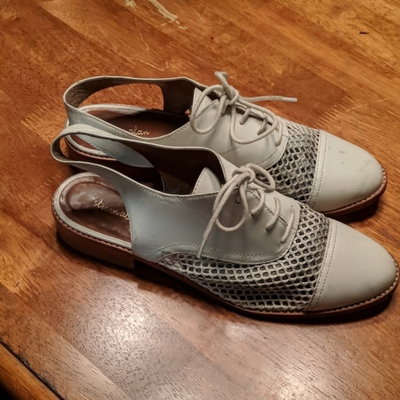 slingback oxfords